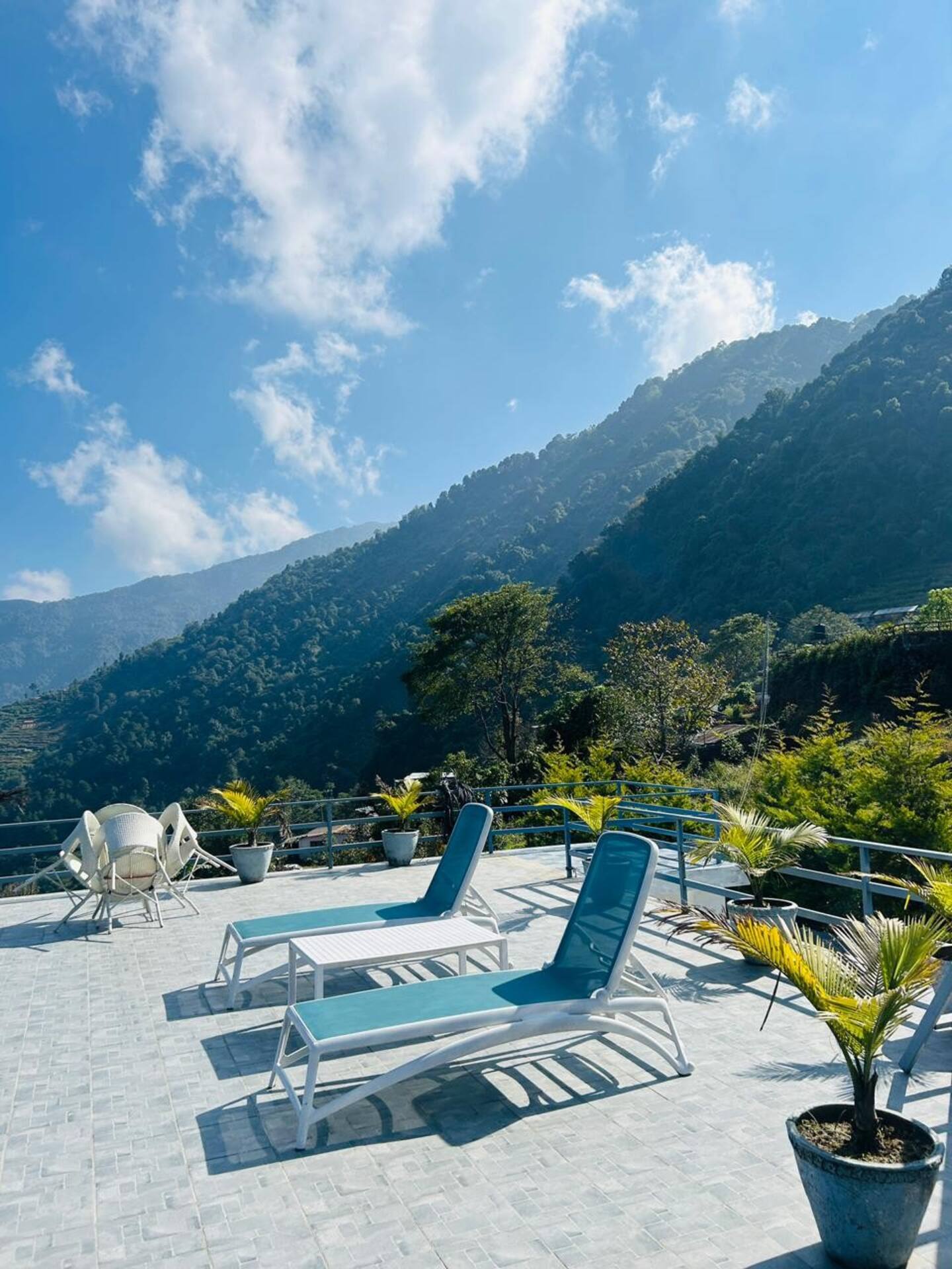 Gurje Home views photograph view-1
